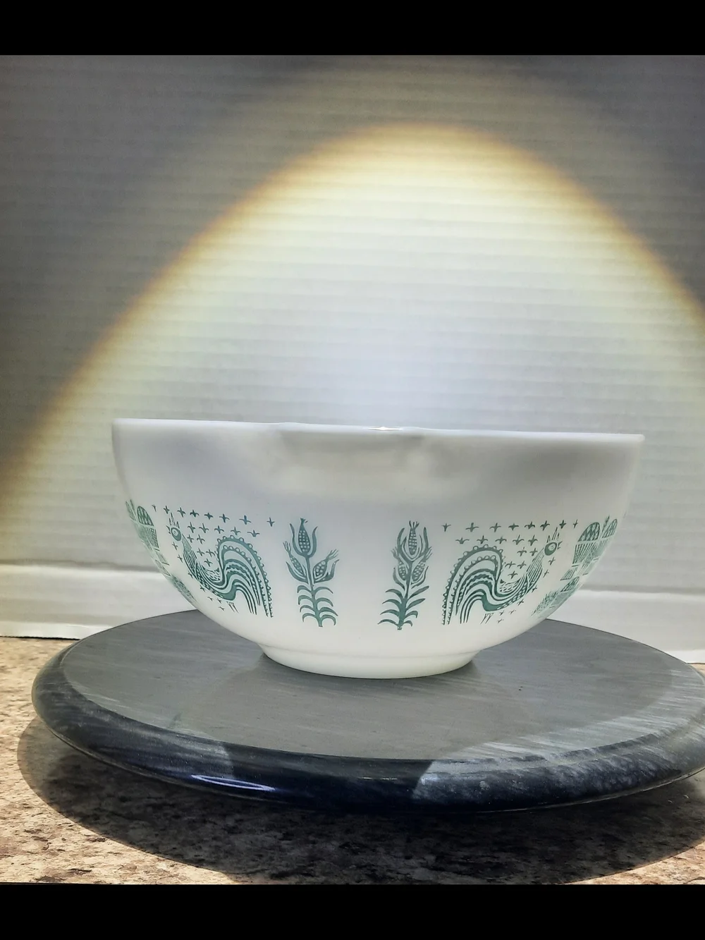 Vintage Pyrex Butterprint 443 Bowl